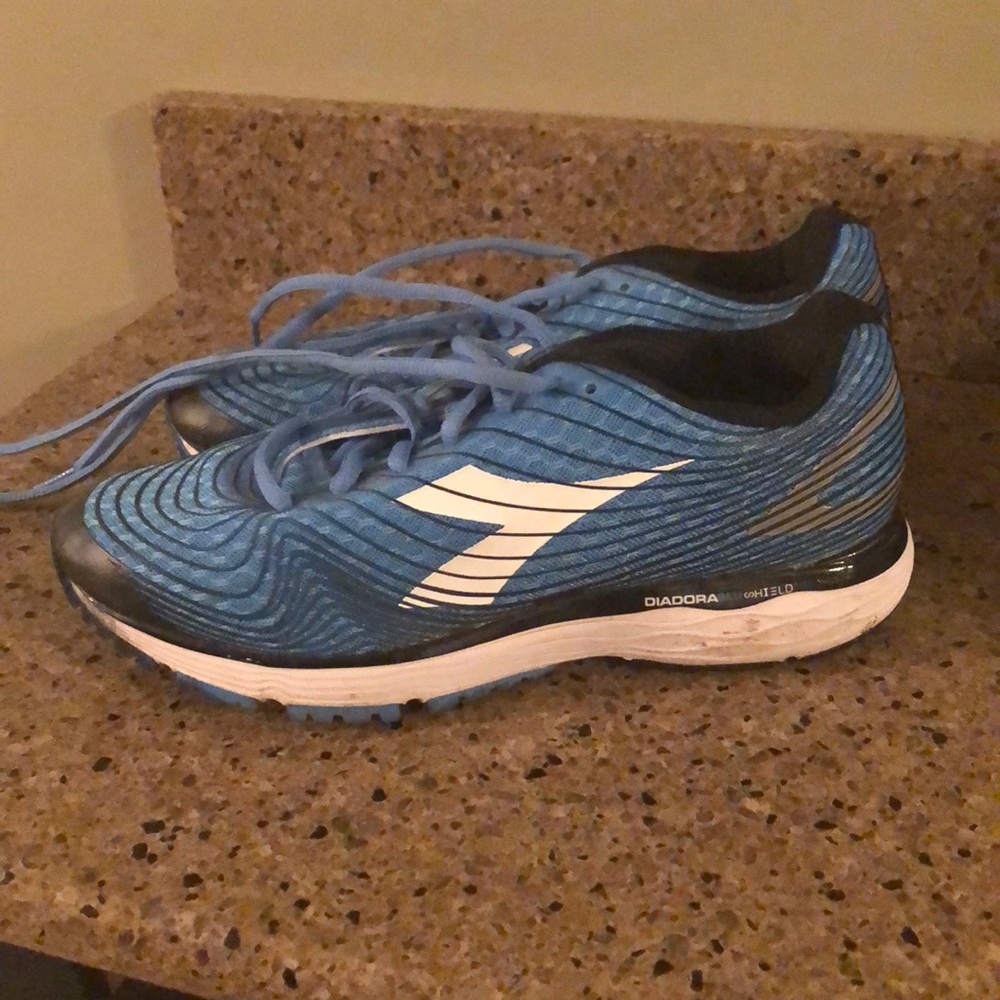 Diadora running shoes
